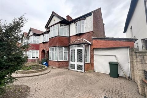 132 Hounslow Road, Twickenham, TW2 7HB
