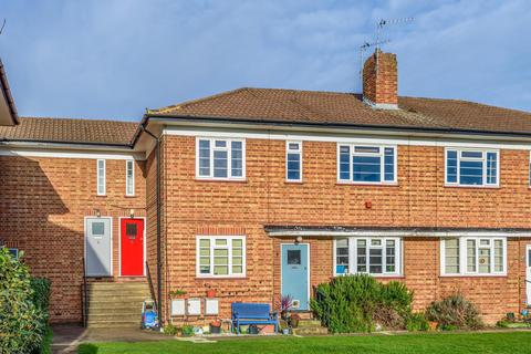 18, Cherrywood Court Cambridge Road, Teddington, TW11 8DP