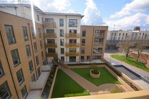 2 bedroom apartment to rent, Watson Heights, CM1