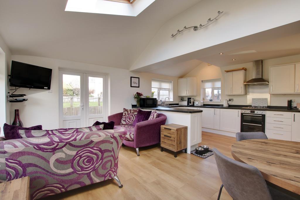 Kitchen family room