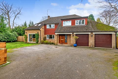 Beechways Castle Road, Woking, GU21 4EU