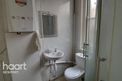 1 bedroom in a house share to rent, Newport