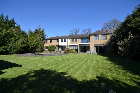 6 bedroom detached house for sale, Beech Hill, Hadley Wood, EN4