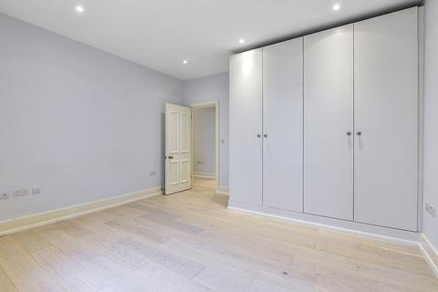 2 bedroom apartment to rent, Shelton Street, Covent Garden, WC2H