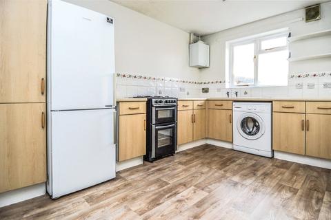 9 Acorn Road, Catshill, Bromsgrove, B61 0TR