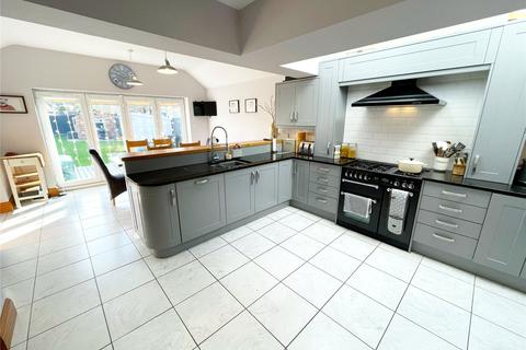 95 Brook Lane, Chester, CH2 2EN