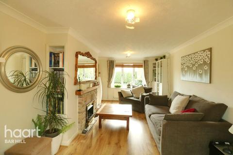 26 Hillfield, Foxton, Cambridge, CB22 6RZ