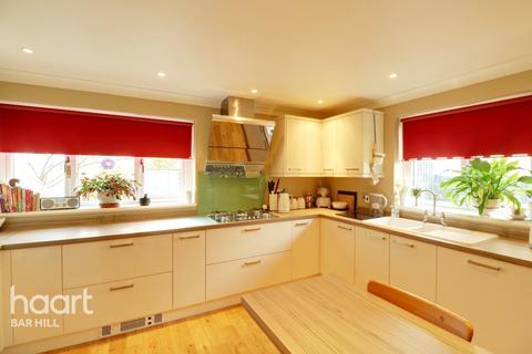 26 Hillfield, Foxton, Cambridge, CB22 6RZ