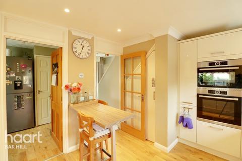26 Hillfield, Foxton, Cambridge, CB22 6RZ