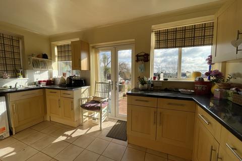 36 Verderers Road, Chigwell, IG7 4NA