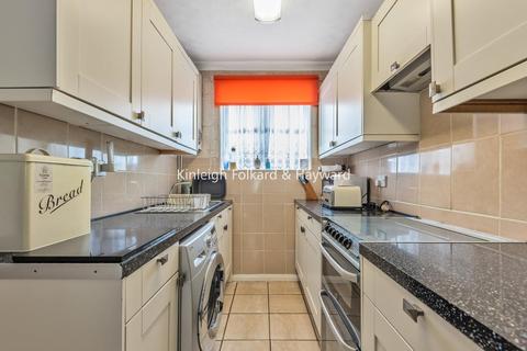 54 Allerford Road, London, SE6 3DF