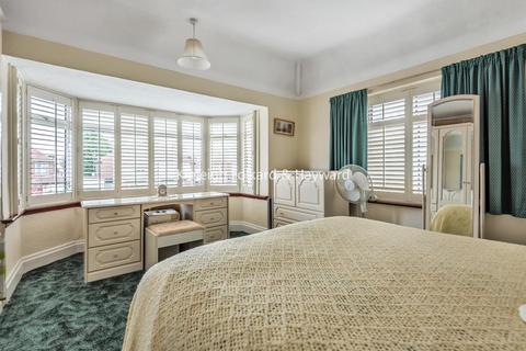 54 Allerford Road, London, SE6 3DF