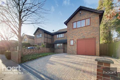 39 Hermitage Road, London, SE19 3QW