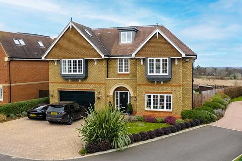 19 Priest Hill Close, Epsom, KT17 3FD