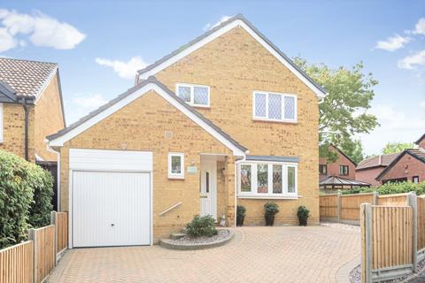 4 bedroom detached house for sale, Highclere Way, Chandler's Ford, Eastleigh, Hampshire, SO53