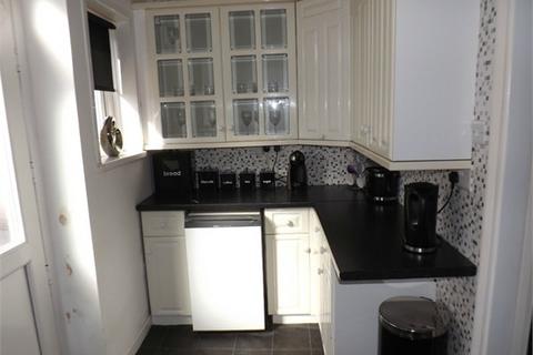 2 bedroom terraced house to rent, Thomas Street, Stanley, Co Durham