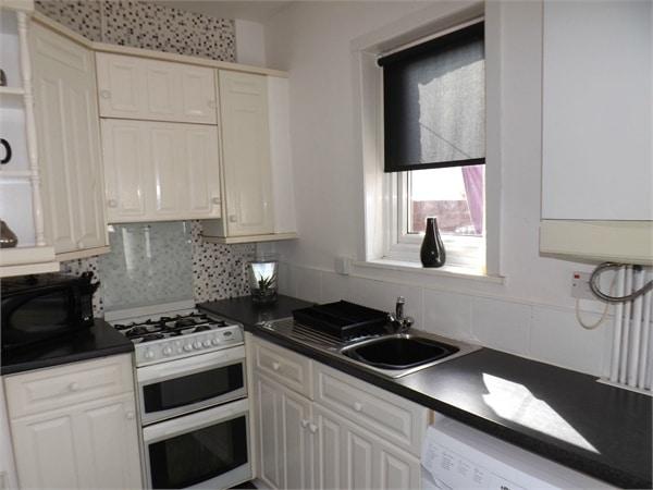 Image of the kitchen