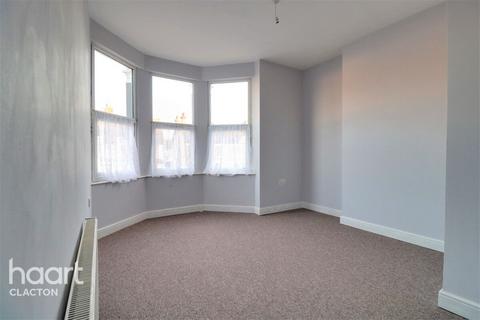 6 bedroom semi-detached house for sale, Hayes Road, Clacton-On-Sea