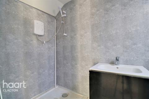6 bedroom semi-detached house for sale, Hayes Road, Clacton-On-Sea