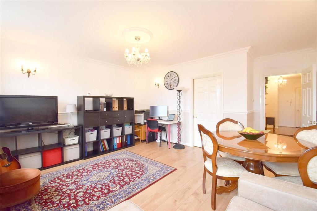 John Batchelor Way, Penarth, Vale of... 2 bed apartment £260,000