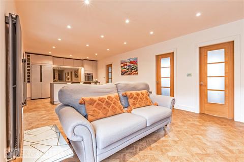 70 Meltham Road, Marsden, Huddersfield, HD7 6JZ