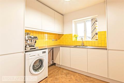 70 Meltham Road, Marsden, Huddersfield, HD7 6JZ