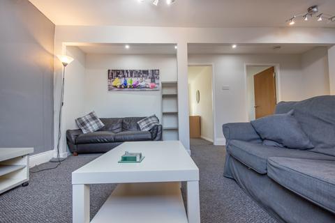undefined, St. Georges Terrace, Jesmond, Newcastle Upon Tyne, Tyne and Wear, NE2