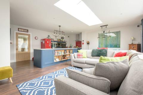 10 Cunningham Court, Longniddry, EH32 0QZ