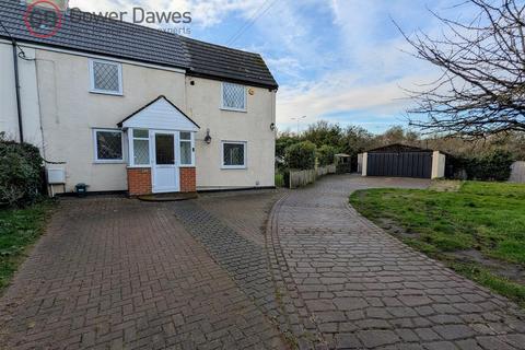 3 bedroom cottage to rent, Heath Road, Orsett Heath