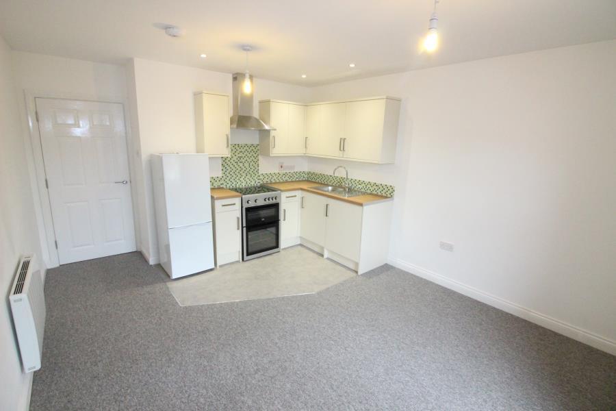 Southbourne Grove, Bournemouth 1 bed flat £695 pcm (£160 pw)