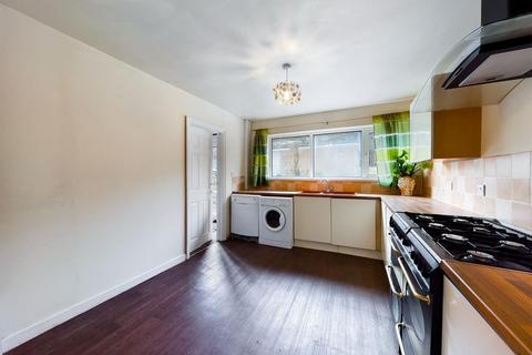 108 Avenue Road, Torquay, TQ2 5LQ