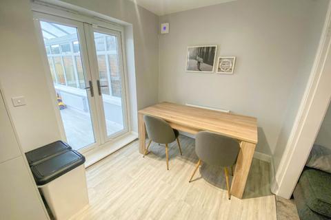 14 Cotman Close, Bacup, OL13 9TT