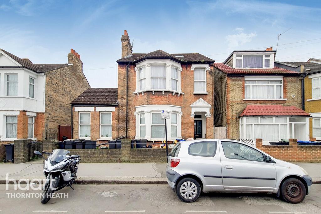 Kynaston Road, Thornton Heath 1 bed flat £210,000