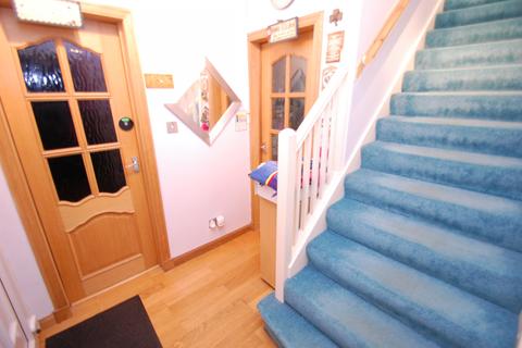 112 Ashdale Drive, Glasgow, G52 1NJ