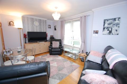 112 Ashdale Drive, Glasgow, G52 1NJ