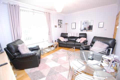 112 Ashdale Drive, Glasgow, G52 1NJ