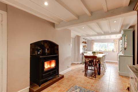 4, East Wick Cottages Marshes, Burnham-on-crouch, CM0 8NF