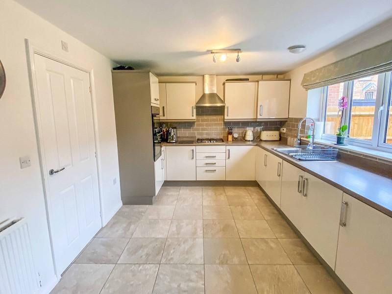 Clos Yr Eryr, Coity, Bridgend County.... 5 bed detached house £400,000