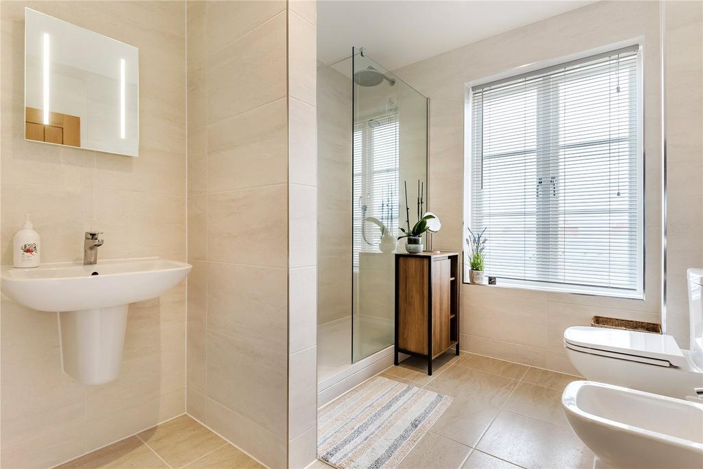 En-Suite Shower Room