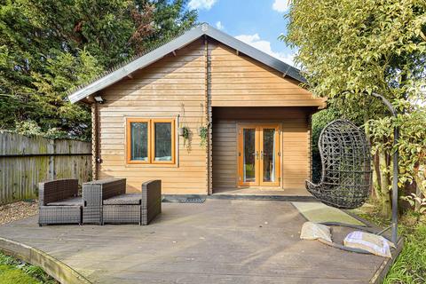 4 Treve Avenue, Harrow, HA1 4AJ