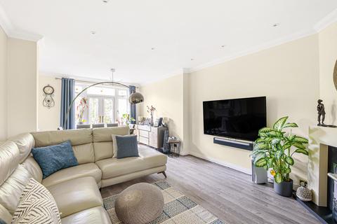 4 Treve Avenue, Harrow, HA1 4AJ