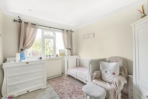 4 Treve Avenue, Harrow, HA1 4AJ