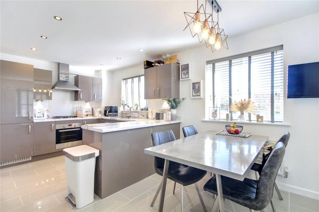 Kitchen / Diner