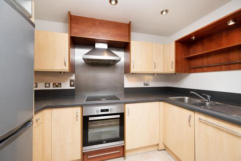 2 bedroom flat for sale, RIVERSIDE WEST, SMUGGLERS WAY, SW18