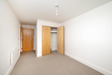 2 bedroom flat for sale, RIVERSIDE WEST, SMUGGLERS WAY, SW18