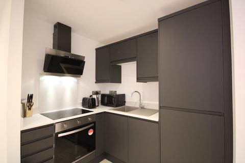 2 bedroom apartment to rent, Severn House, Severn Street, Birmingham, B1