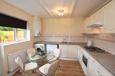 2 bedroom semi-detached house to rent, Mandarin Green, Broadheath, Altrincham, Cheshire, WA14