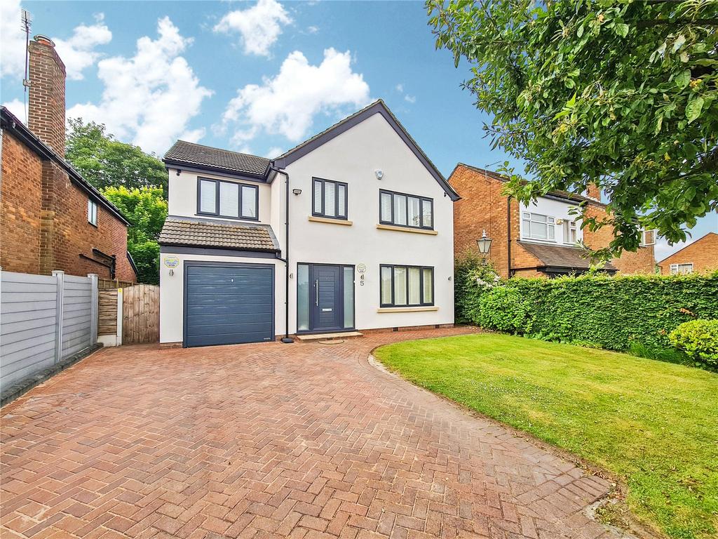 Crabtree Avenue, Hale Barns, Cheshire, WA15 5 bed detached house for