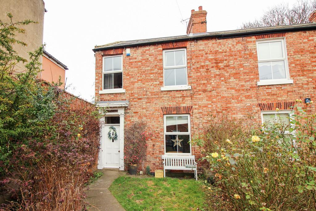 West End, Hurworth, Darlington 3 bed cottage £250,000