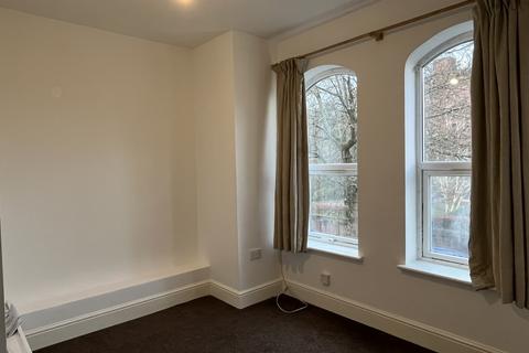 2 bedroom apartment to rent, Mayfield Road, Whalley Range